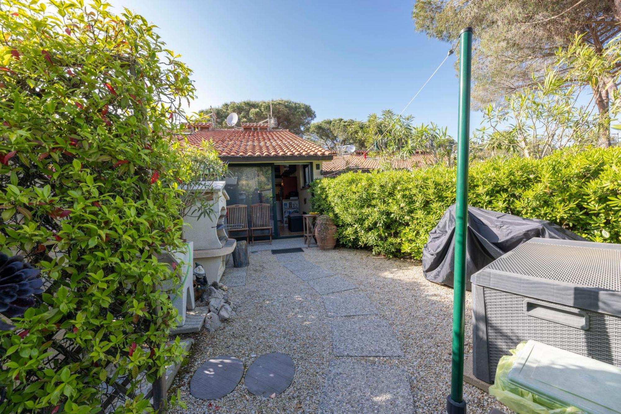 I Chioppi 4 - Goelba Apartment Capoliveri  Exterior photo